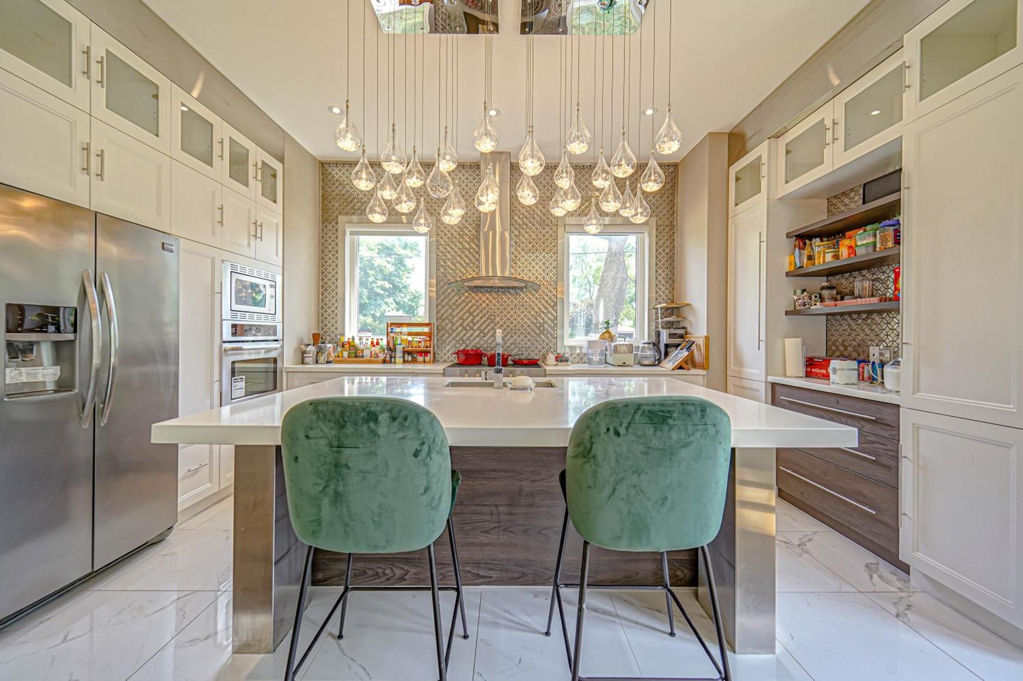 Modernized Five Bedroom Villa Richmond Hill Exterior photo
